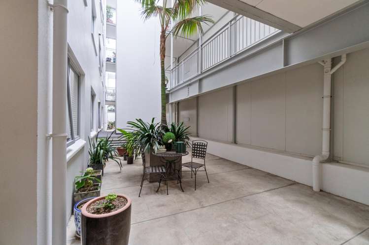 4/23 Graham Street Auckland Central_14