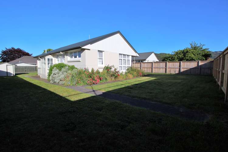 3 Fire Station Lane Trentham_16