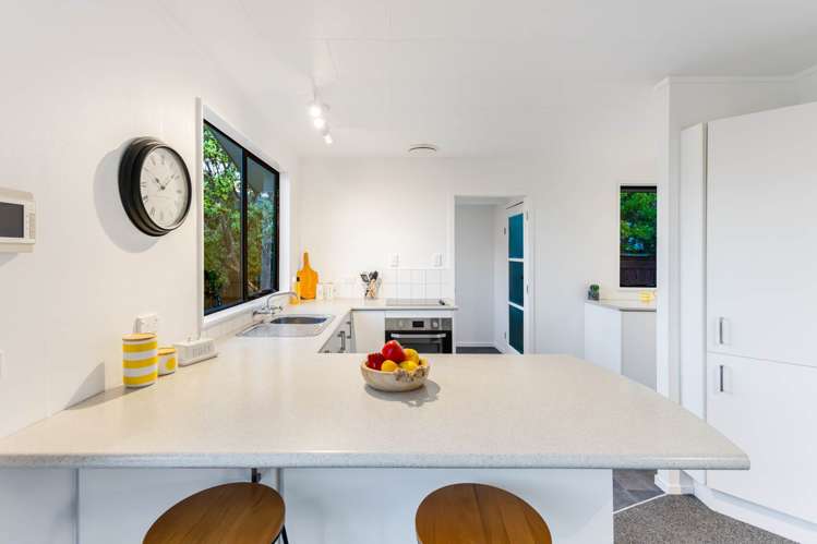 1 Iris Street Snells Beach_6