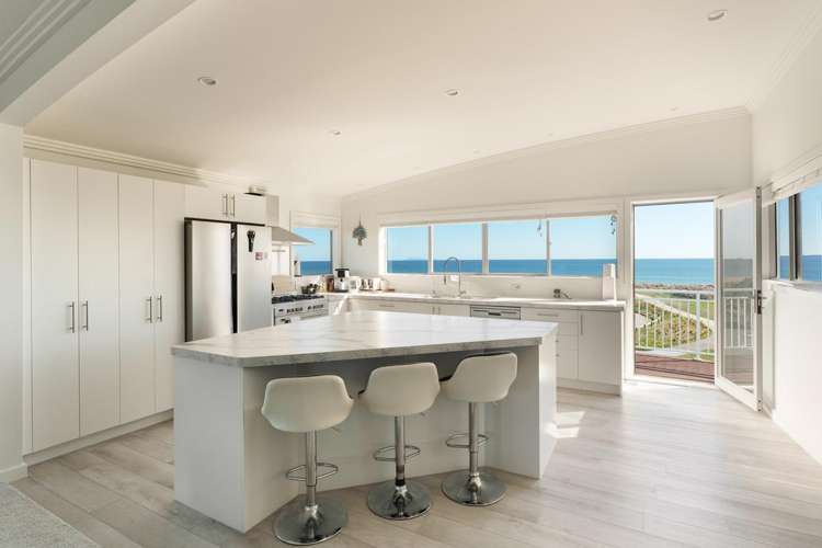 1011 Papamoa Beach Road Papamoa Beach_5