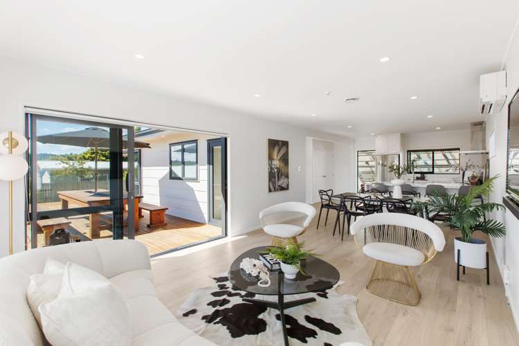 8 Hellyers Street Birkdale_7