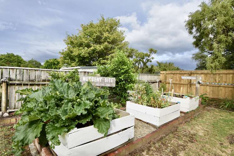 2 Mckenzie Terrace Carterton_17