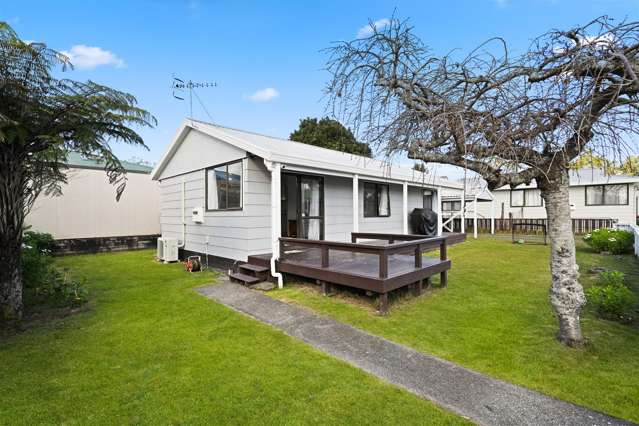 "Tidy, Sunny & Superbly Located - A Smart Buy"