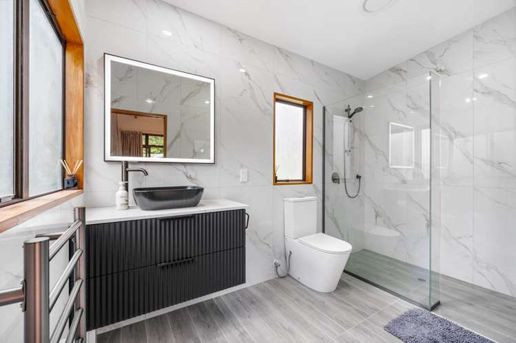 78 Opanuku Road Henderson Valley_17