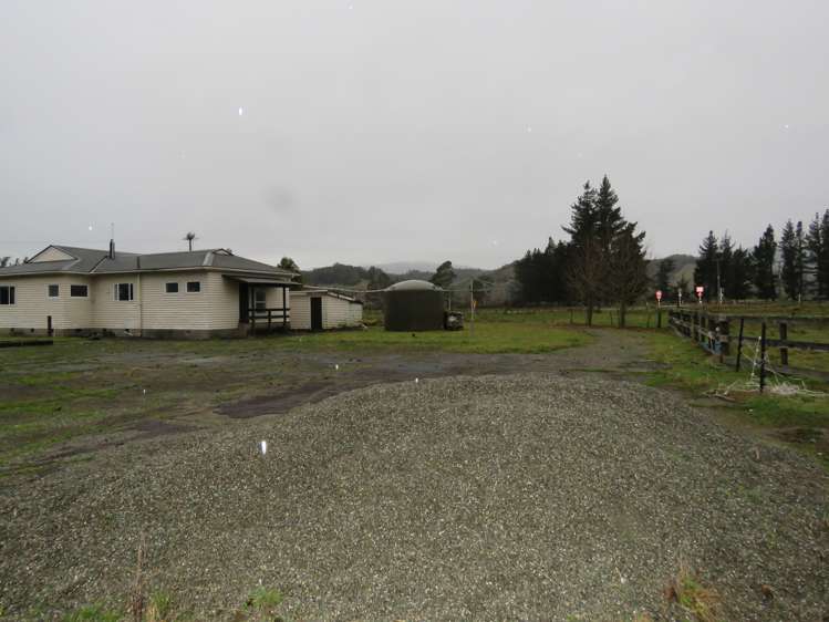 6 Boatmans Road Reefton_6