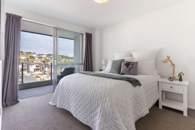 208/17 Link Crescent Stanmore Bay_12