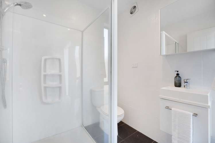 13 Corsica Way Karaka_18