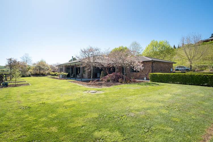 2 Parkridge Place Central Hawkes Bay Coastal_1