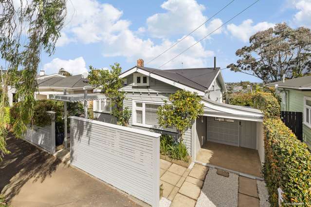Character, Views and Contemporary Style
