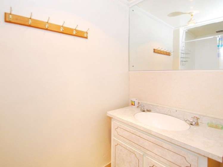 18 East Avenue Saint Kilda_21