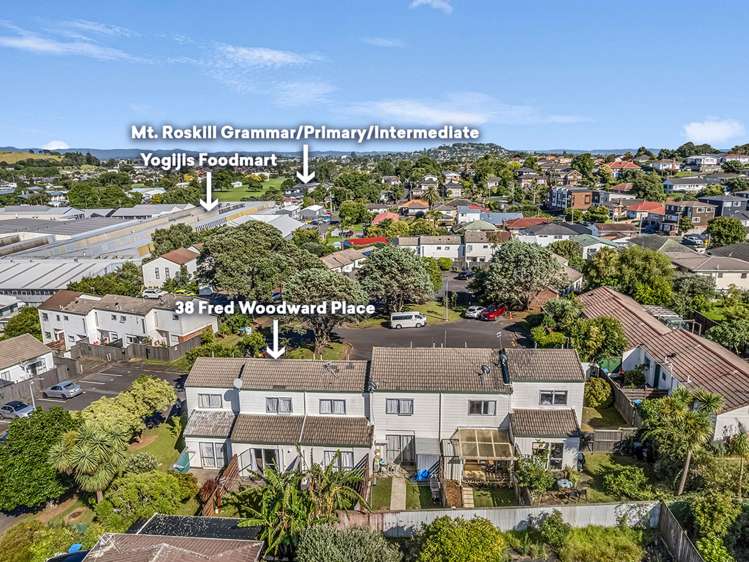 38 Fred Woodward Place Mount Roskill_1