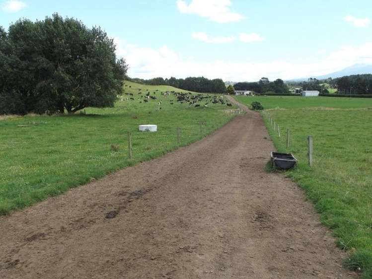 678 Wingrove Road Stratford_17