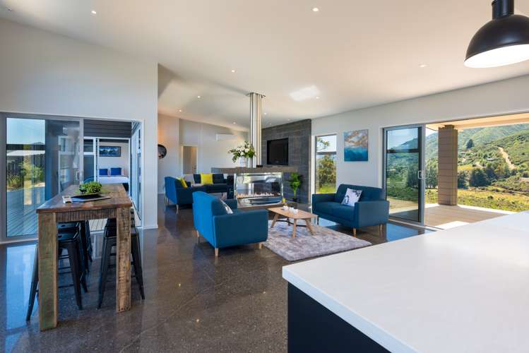 10 Bell Bird Rise Picton_12