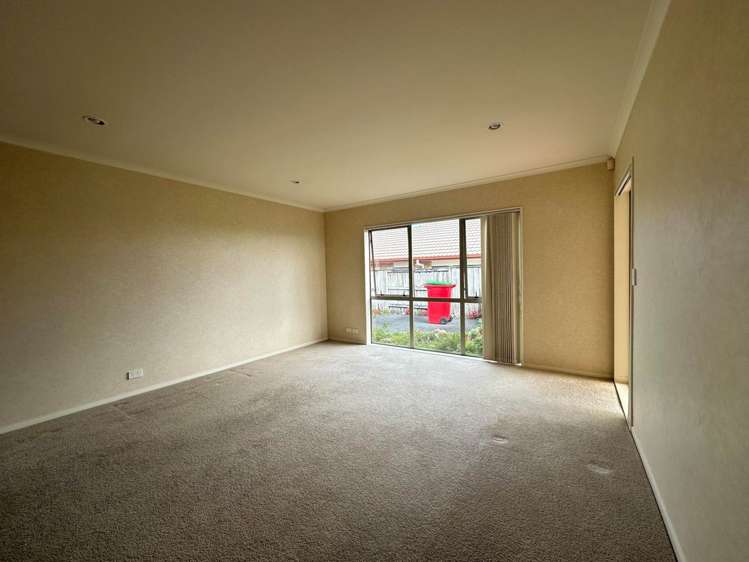 42 Rush Creek Drive Westgate_7