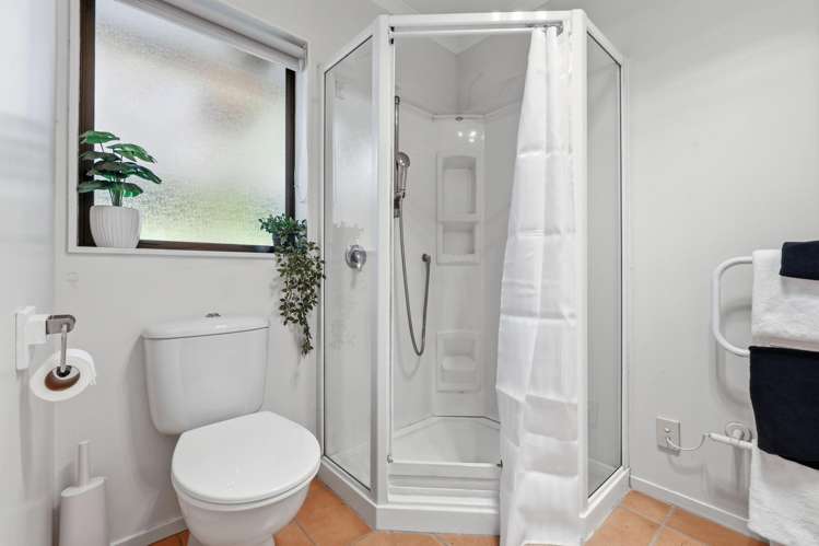 5 Rose Court Orewa_15