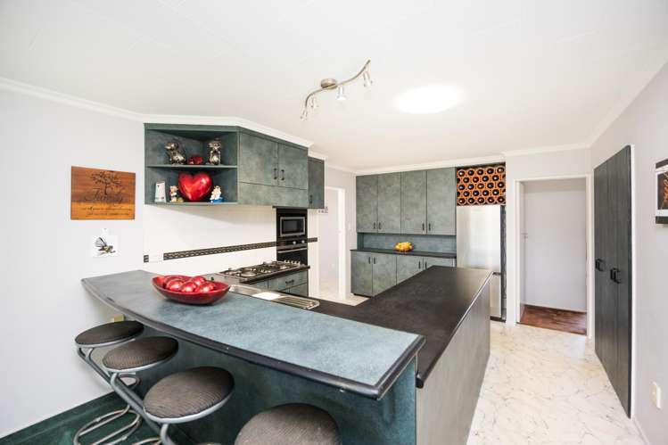 9 Chrystal Street Foxton Beach_6