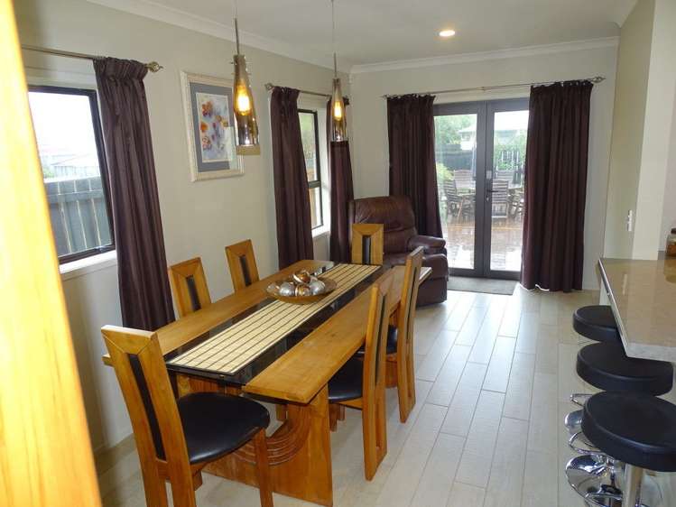 10 Howden Street Waiuku_9