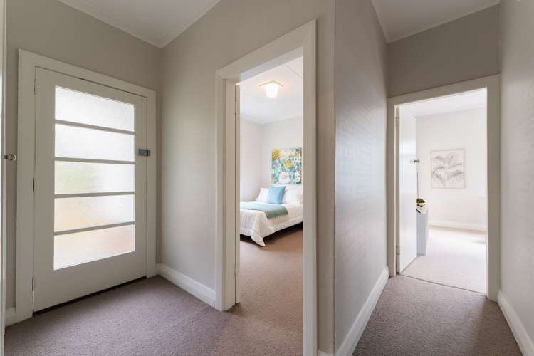 8 Kilgour Street Roslyn_14