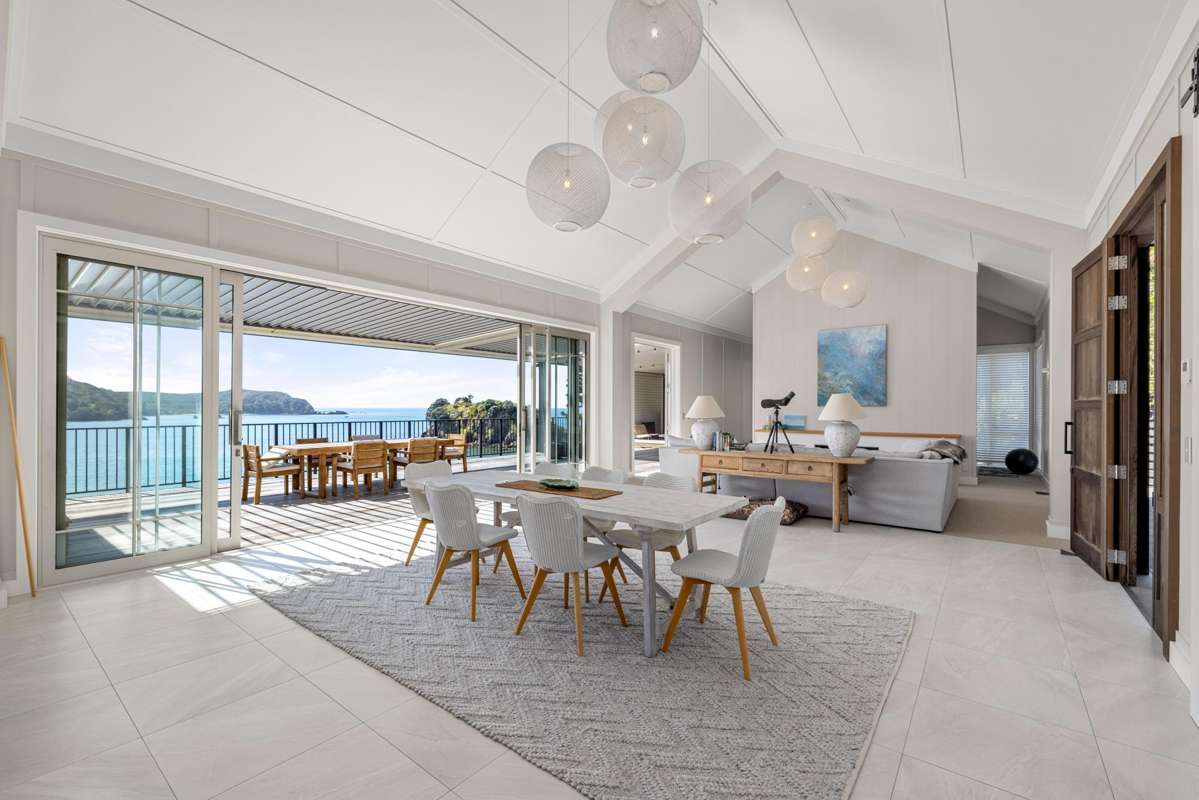 42F Mahinepua Road_2