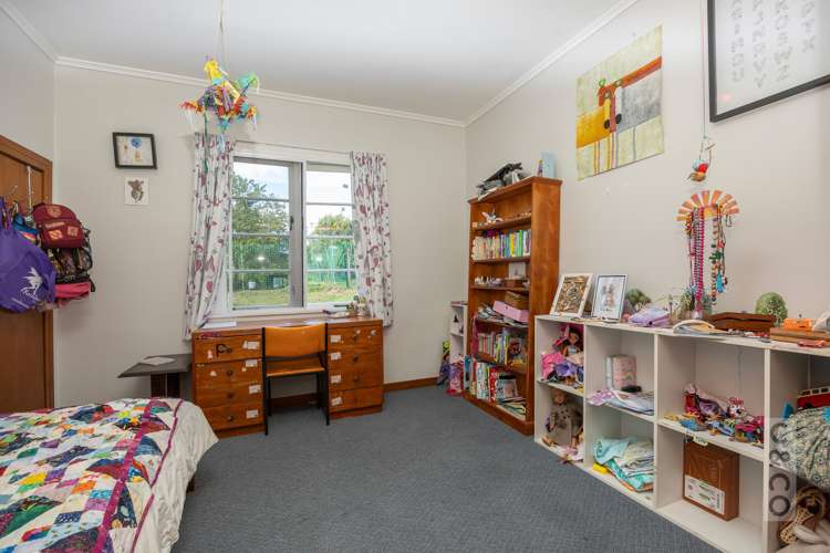 29 Cambridge Road Riverhead_14