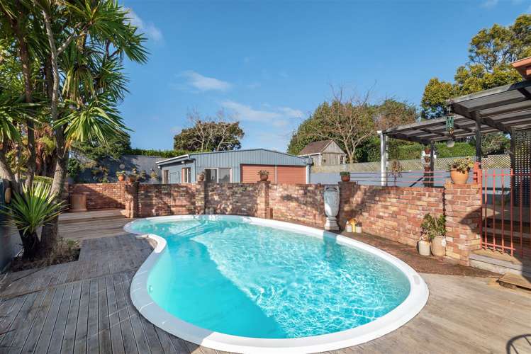 69 Martin Avenue Mount Albert_23