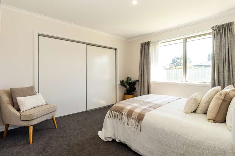 4 Redhaven Rise Netherby_19