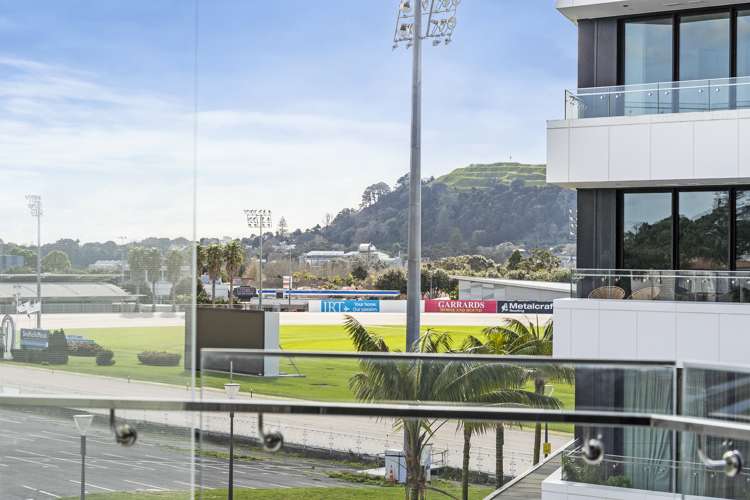 205/223B Green Lane West Epsom_1