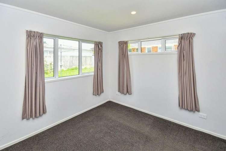 18 Collett Road 10693_9