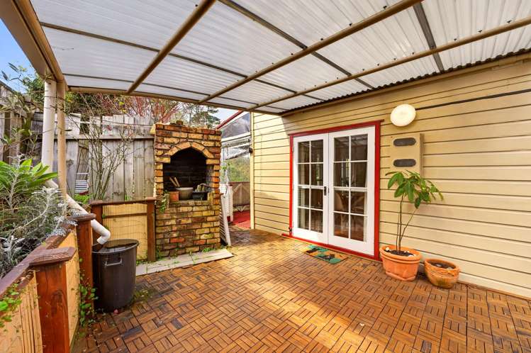 60 Makora Road Massey_16