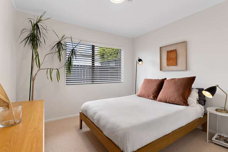 11 Tui Street Pt Chevalier_10