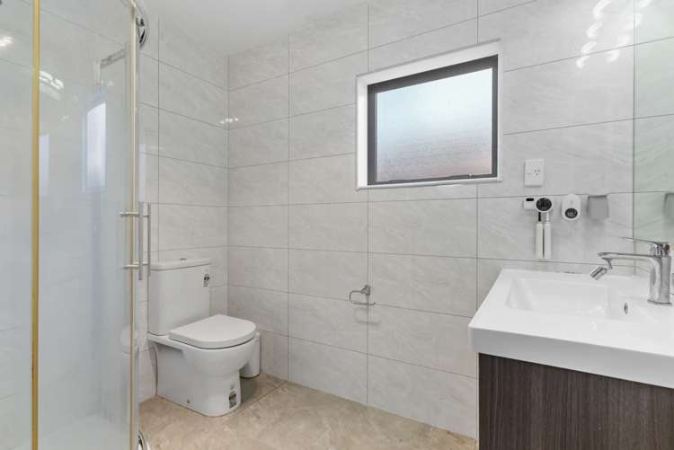 2 Takahe Avenue Takanini_16