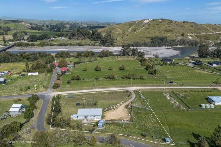 87 River Road Otane_26