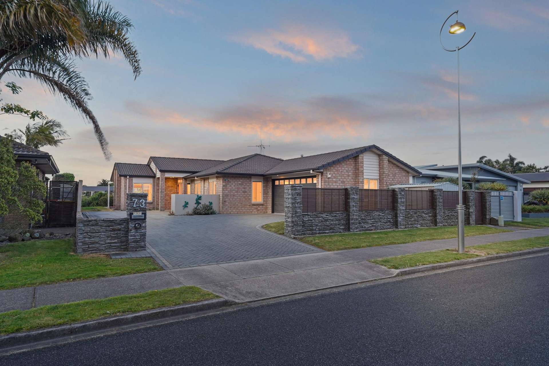 73 Oriental Parade Papamoa_0