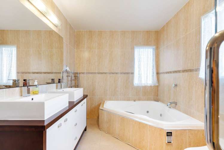 9 Tekapo Rise Fairview Heights_16