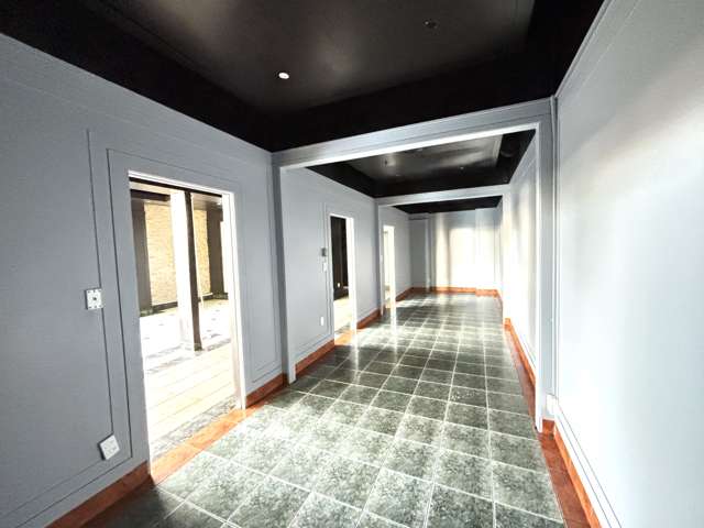 11/62-78 Hurstmere Road Takapuna_3