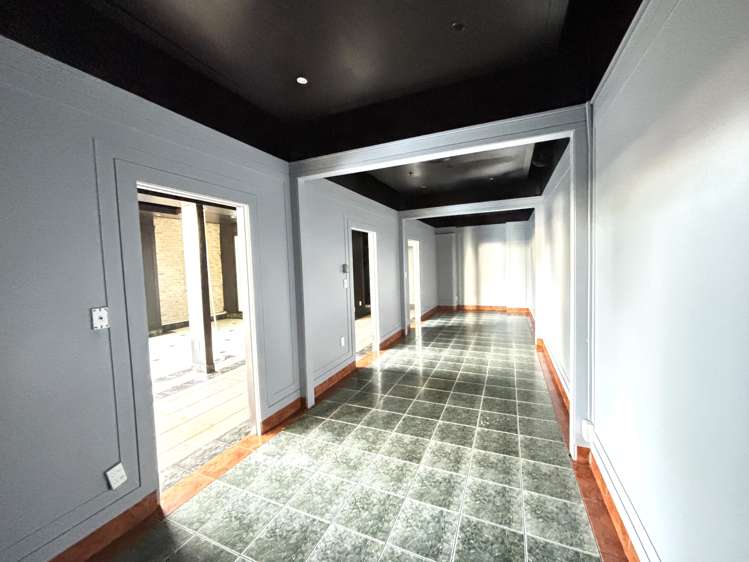 11/62-78 Hurstmere Road Takapuna_3