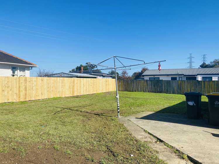 79 Dale Crescent Pakuranga_13