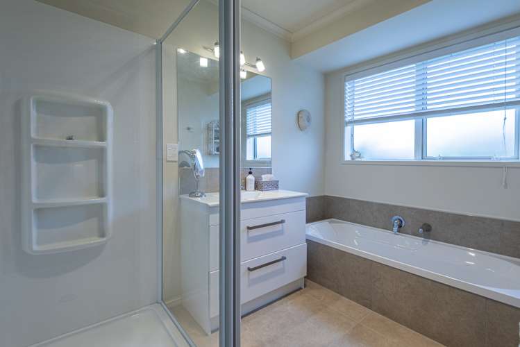 22 Wairau Drive Tikipunga_7