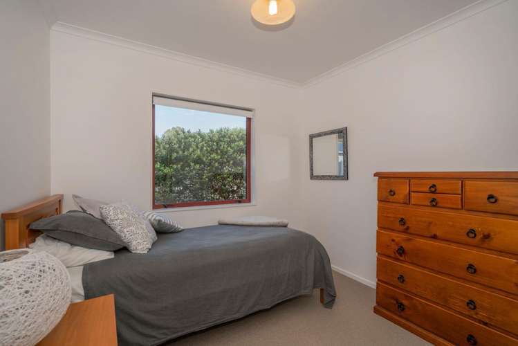 109 The Yardarm Pauanui_15