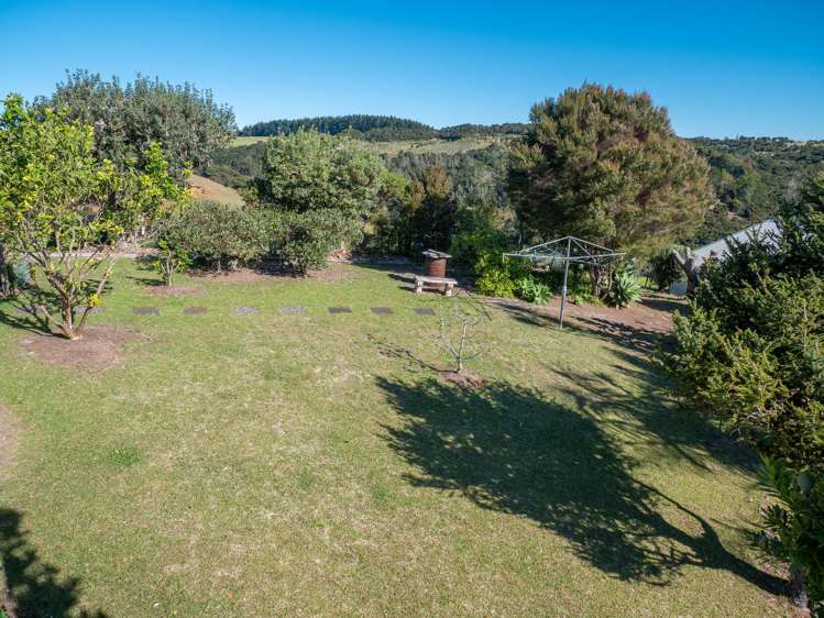 47 Seaview Road Cable Bay_22