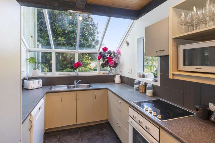 206 Riverlaw Terrace Saint Martins_8