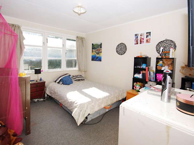 16 Kummer Crescent Masterton_8