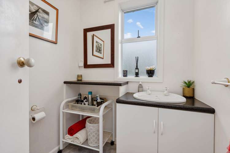 11 Otakau Road Milford_9
