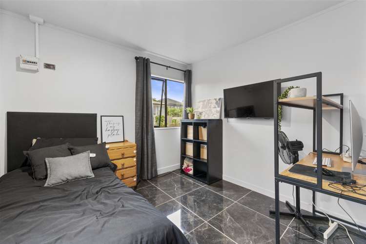 17 Muir Avenue Mangere Bridge_19