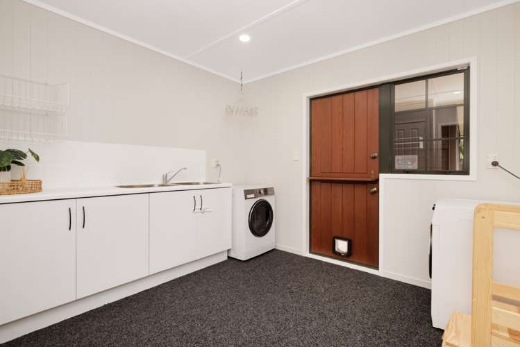 670a Kaitemako Road Welcome Bay_17