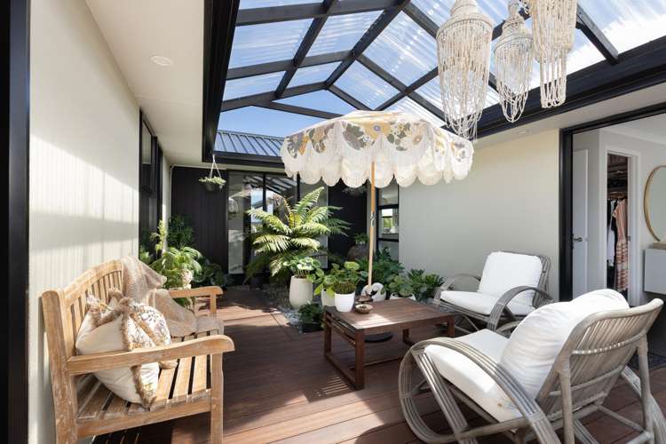 5A Huntaway Close Stoke_6