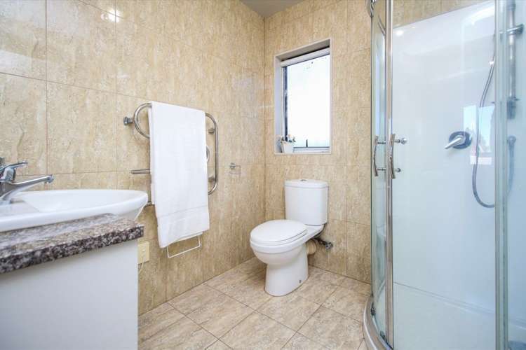 141 Rosebank Road Avondale_14