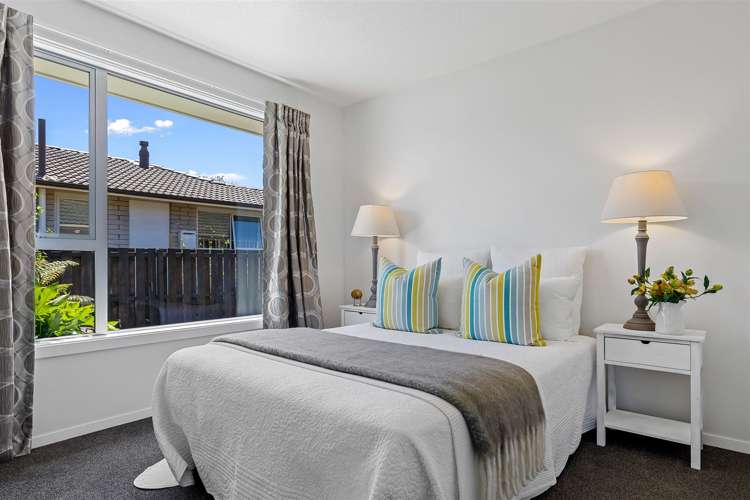 15 Gibson Drive Hornby_11