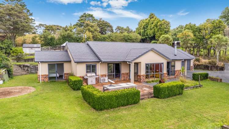 119 McGregor Road Clevedon_18