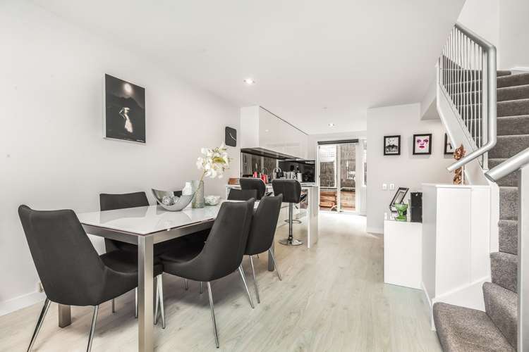 13/27 Birdwood Crescent Parnell_5